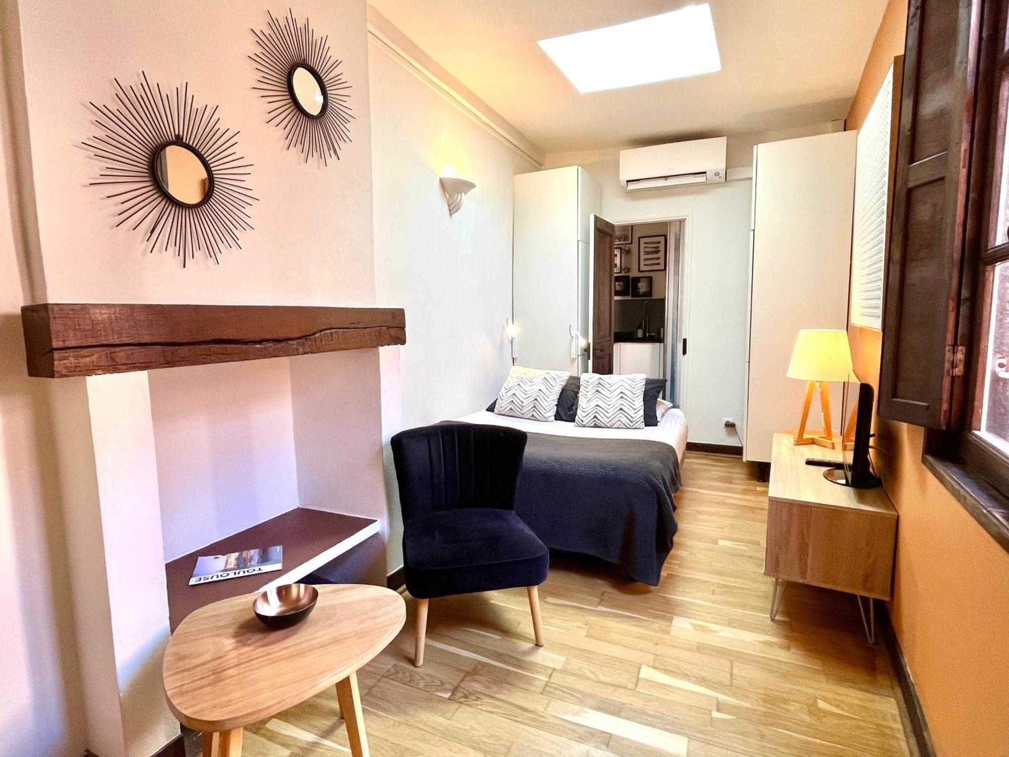 La Tour Croix Baragnon Appart hôtel 3*